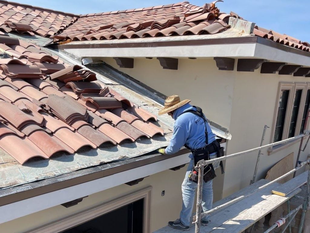 Experienced Roofer in Marino